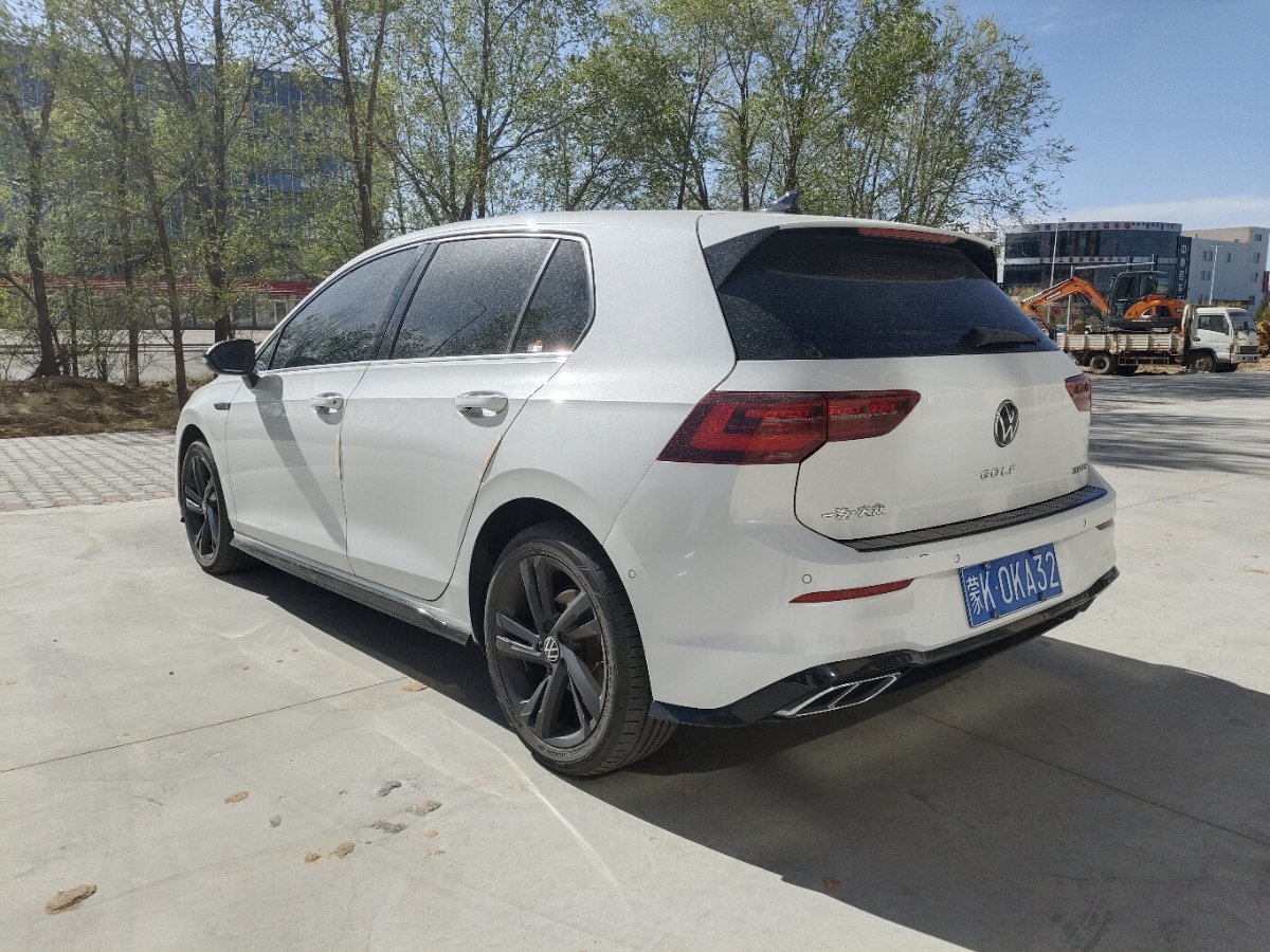 Volkswagen Golf 2021 car image #7