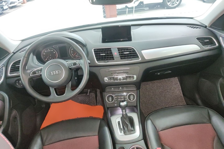 Audi Q3 2019 #10 Audi Q3 2019 car image #10