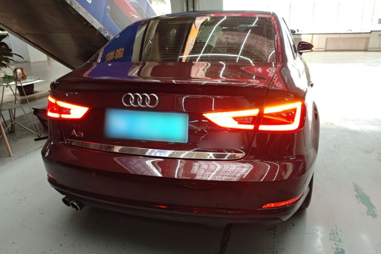 Audi A3 2016 immagine di auto #4