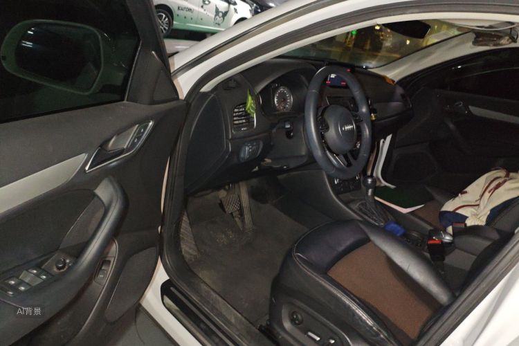 Audi Q3 2018 #18 Audi Q3 2018 car image #18
