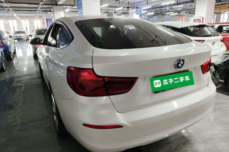 BMW 3 Series GT 2019 #5 BMW 3 Series GT 2019 car image #5