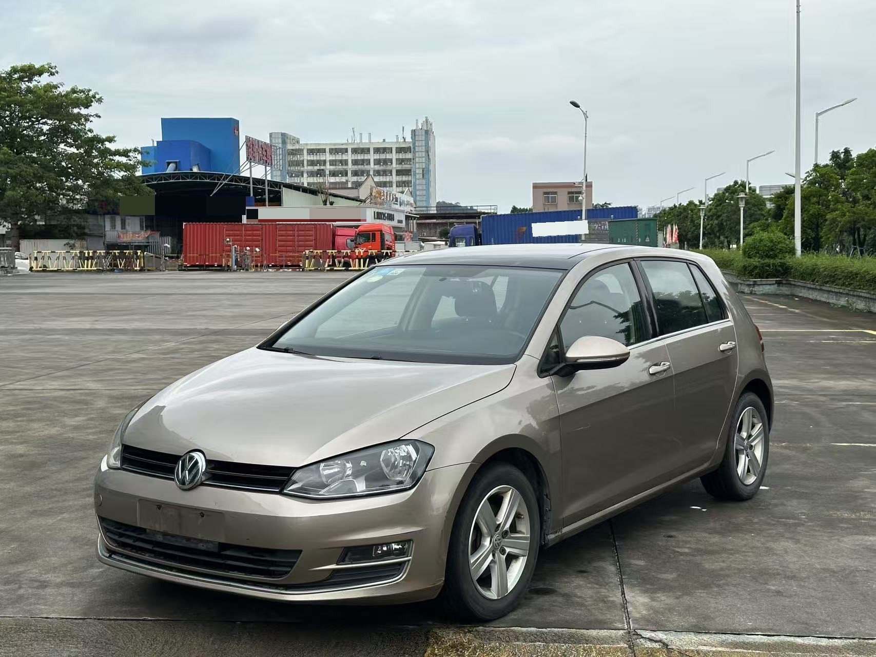 Volkswagen Golf 2017 Volkswagen Golf 2017 car image