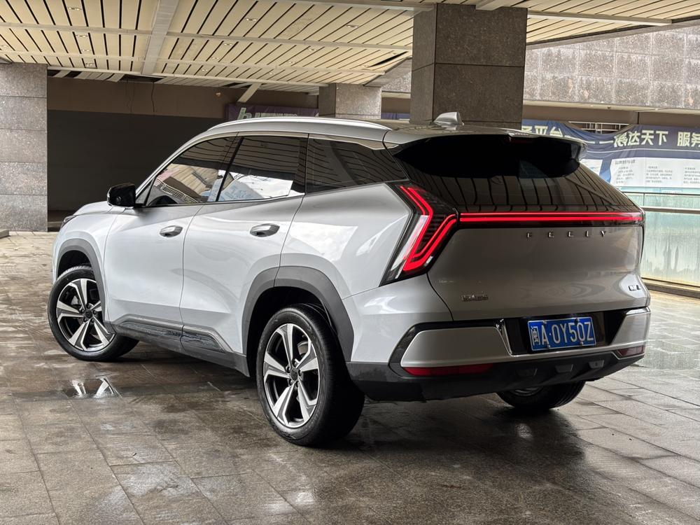GEELY Boyue L 2025 car image #4