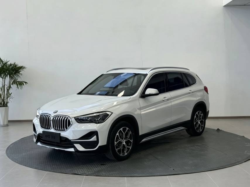 2022 2022 car image