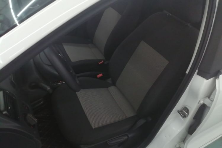 Volkswagen Polo 2017 #15 Volkswagen Polo 2017 car image #15