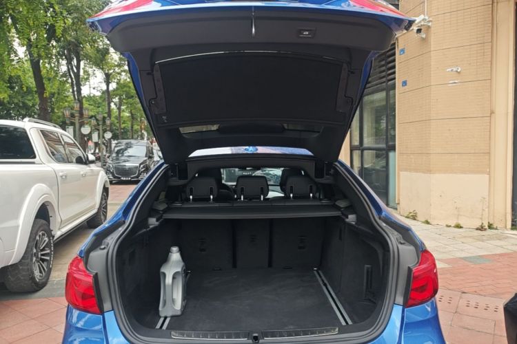 BMW 3 Series GT 2019 car image #19