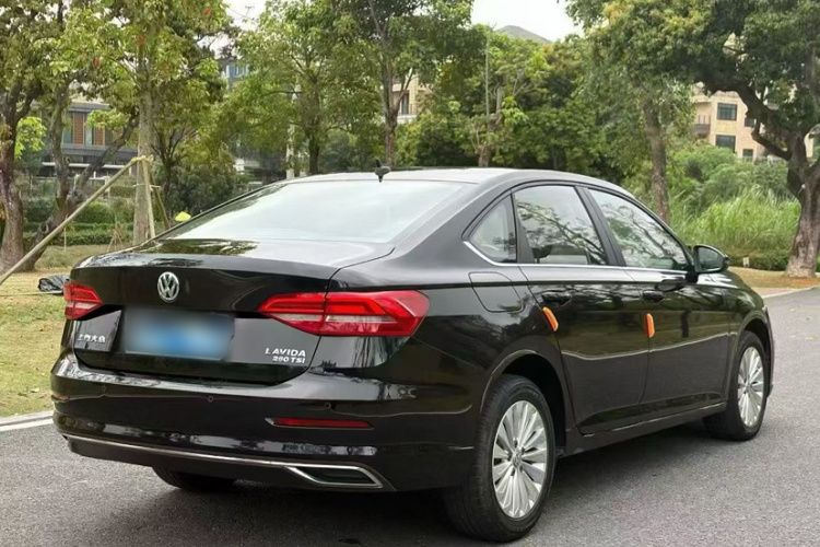 Volkswagen Lavida 2020 #5 Volkswagen Lavida 2020 car image #5