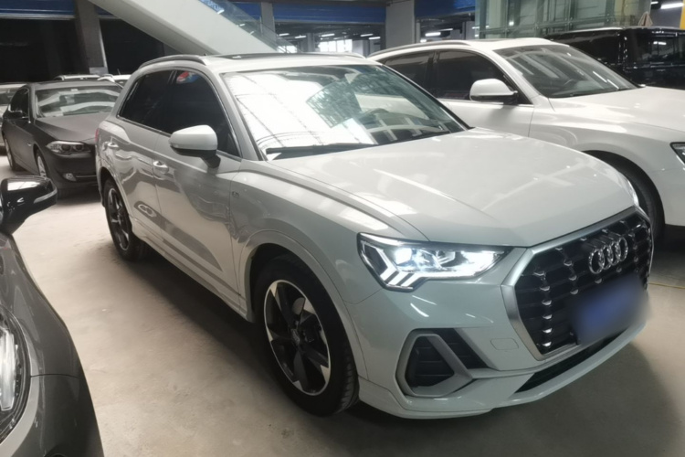 Audi Q3 2020 #4 Audi Q3 2020 car image #4