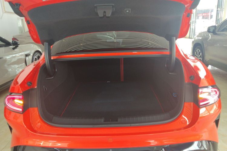 MI SU7 2024 image de voiture #19