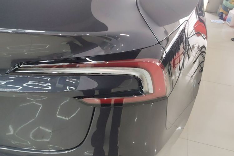 Tesla Model 3 2024 #8 Tesla Model 3 2024 car image #8