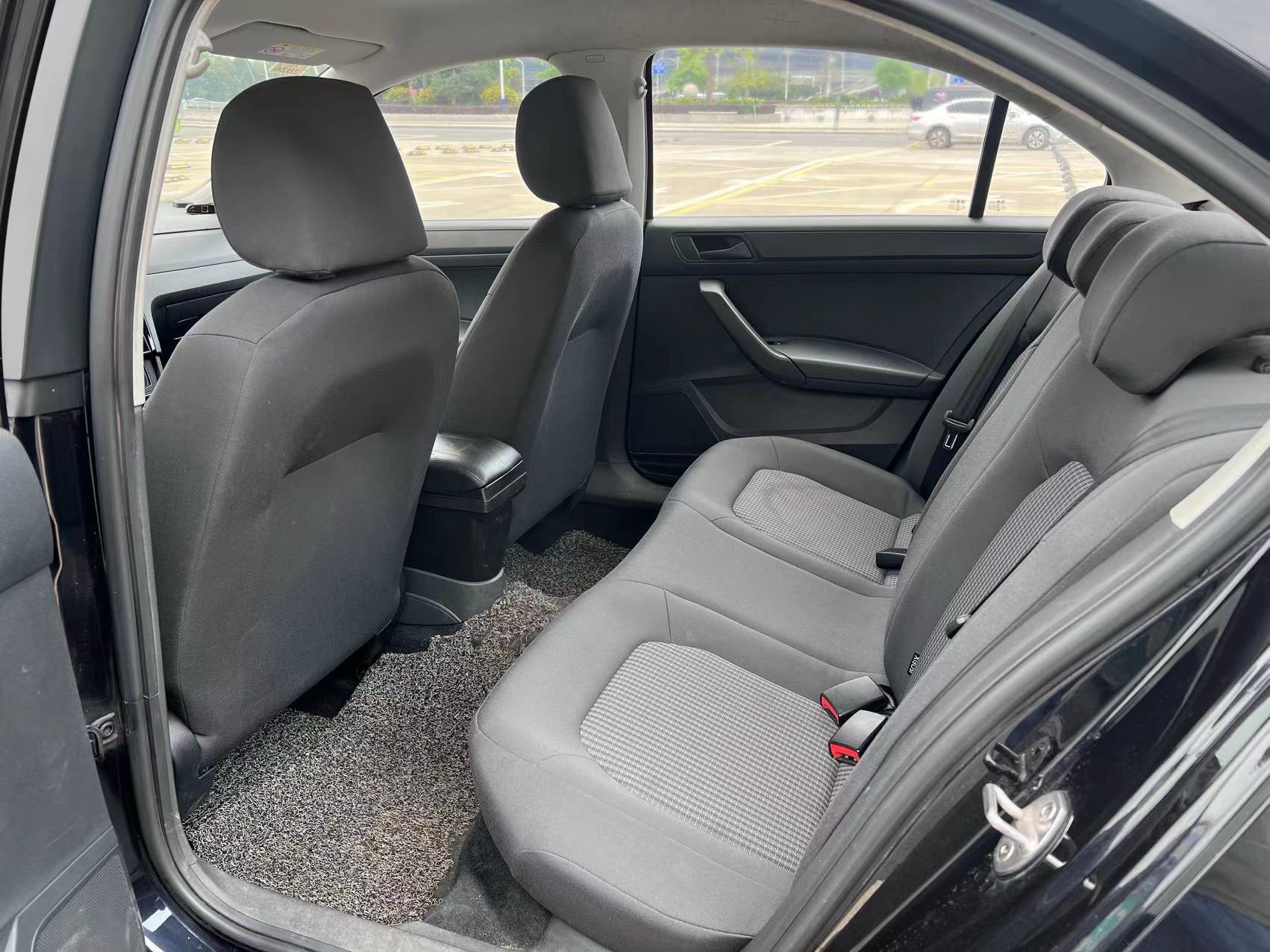 大众 桑塔纳 2018 汽车图片 #6