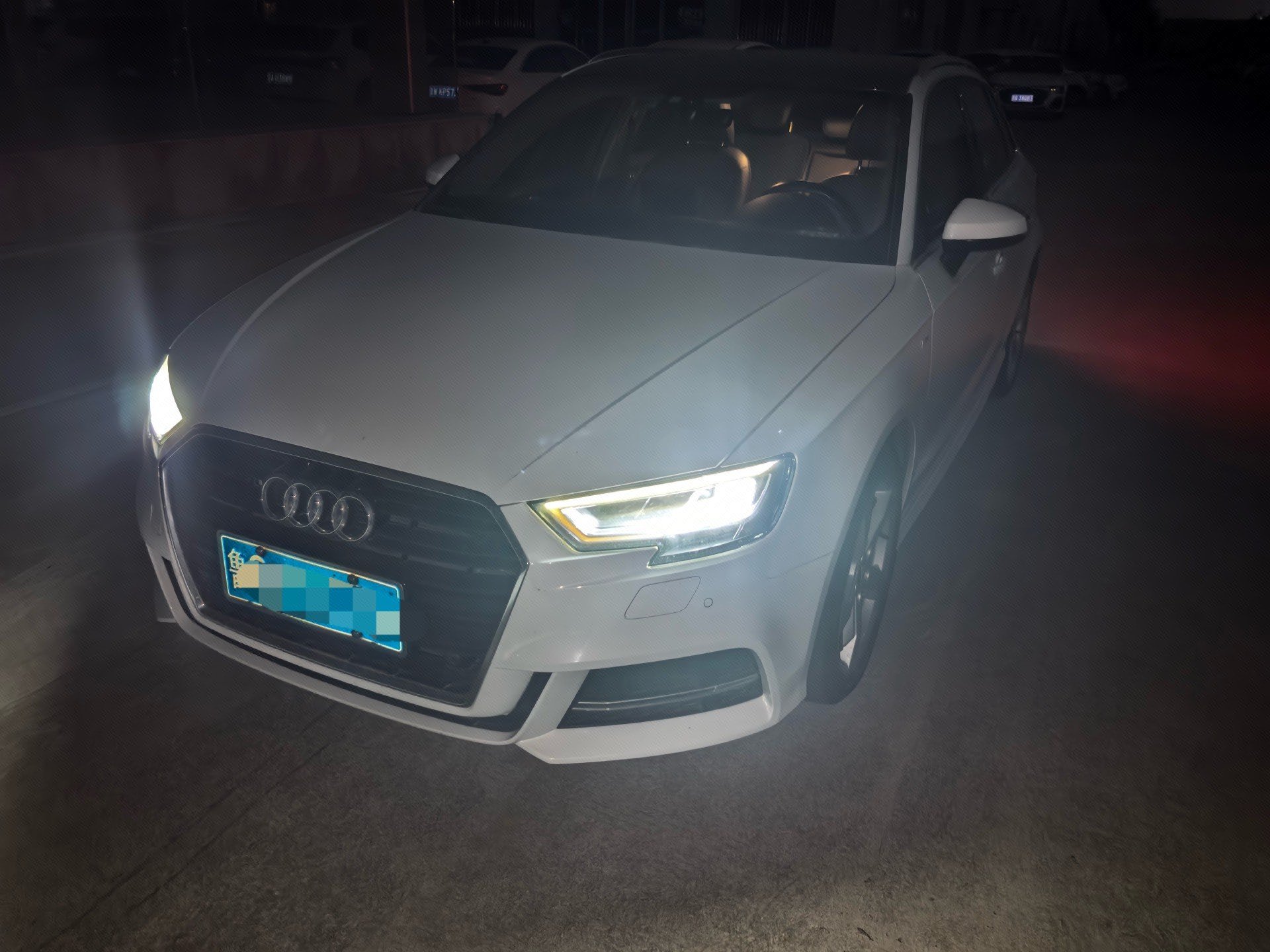 2019 2019 صورة سيارة