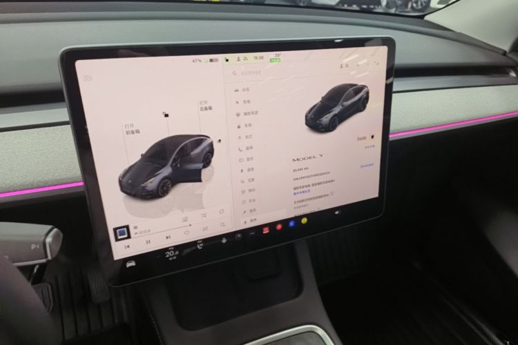Tesla Model Y 2024 #13 Tesla Model Y 2024 car image #13