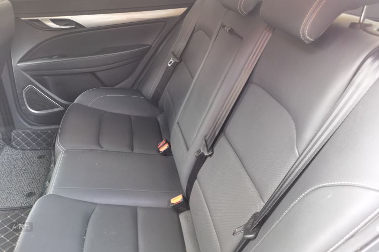 GEELY Emgrand 2020 #19 GEELY Emgrand 2020 car image #19