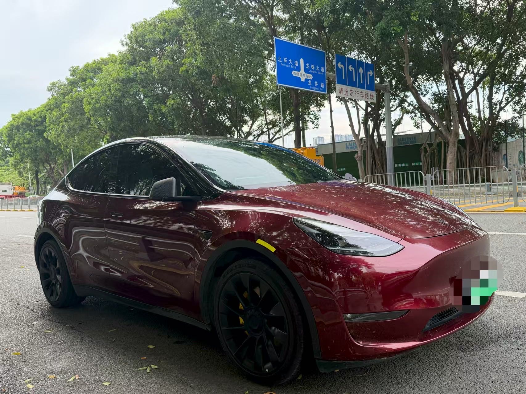 Tesla Model Y 2021 immagine di auto #3