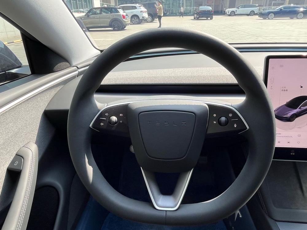 Tesla Model 3 2024 #13 Tesla Model 3 2024 car image #13