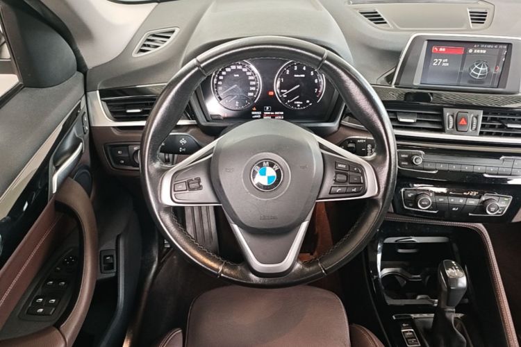 BMW X1 2019 #12 BMW X1 2019 car image #12
