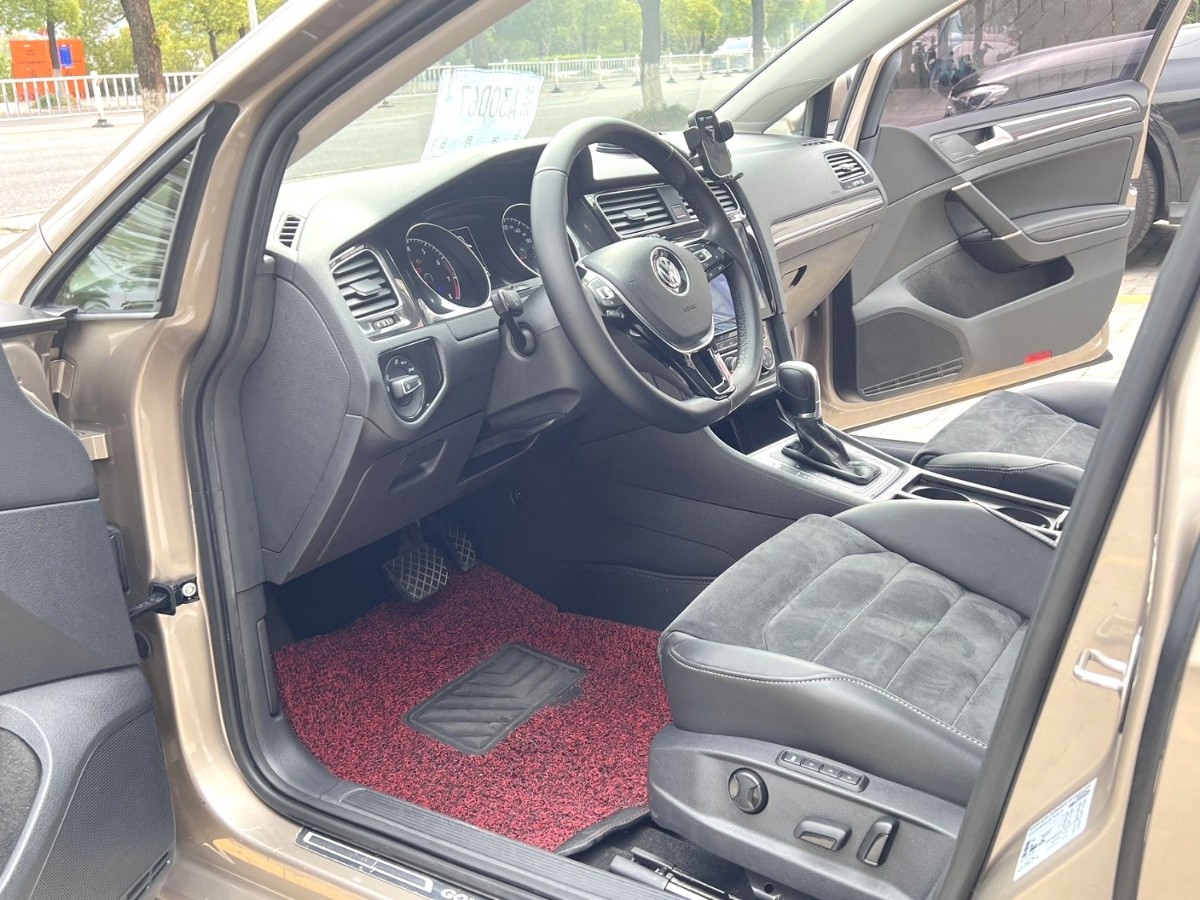 Volkswagen Golf 2018 #4 Volkswagen Golf 2018 car image #4