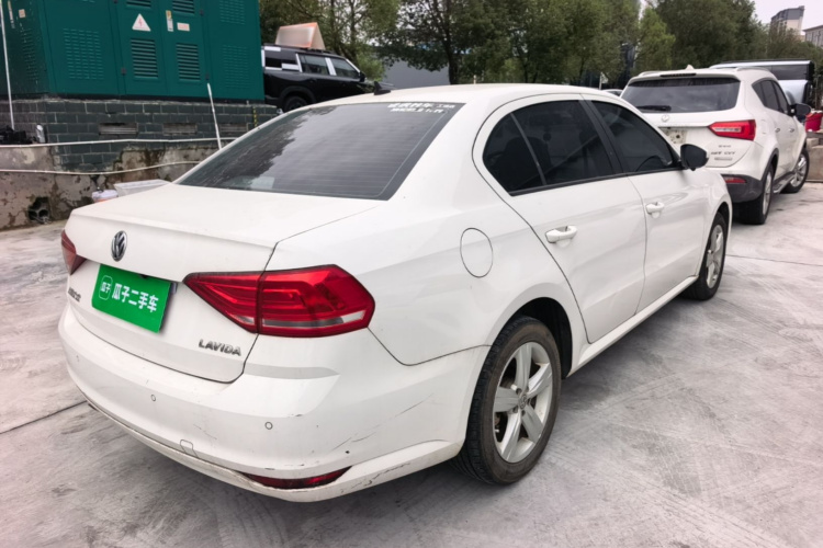 Volkswagen Lavida 2019 #7 Volkswagen Lavida 2019 car image #7