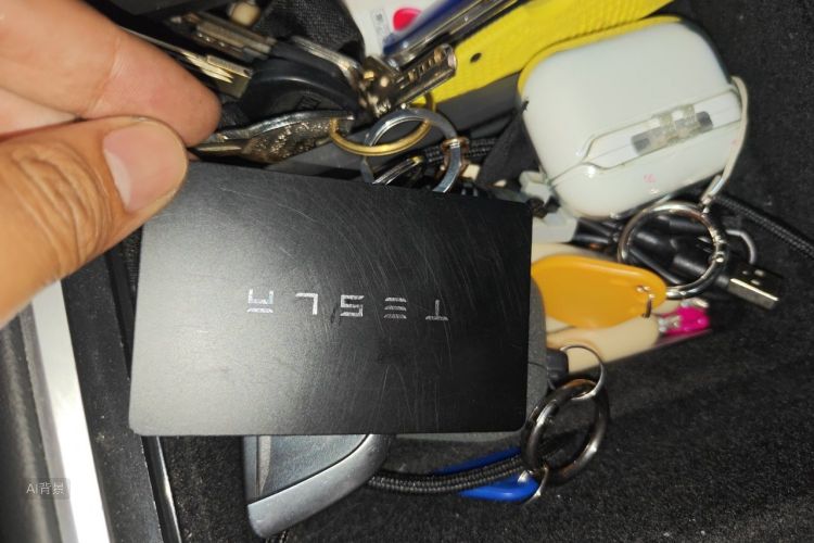 Tesla Model Y 2022 #10 Tesla Model Y 2022 car image #10