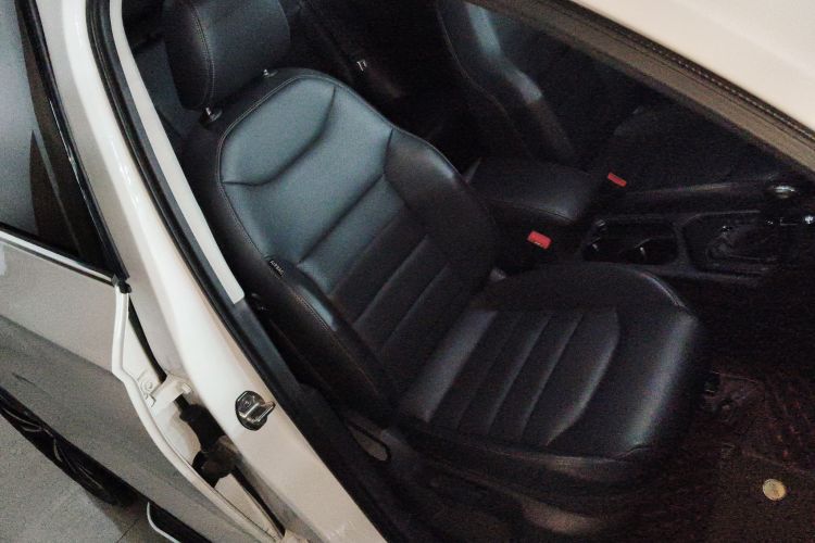 Volkswagen Tharu 2021 изображение автомобиля #24