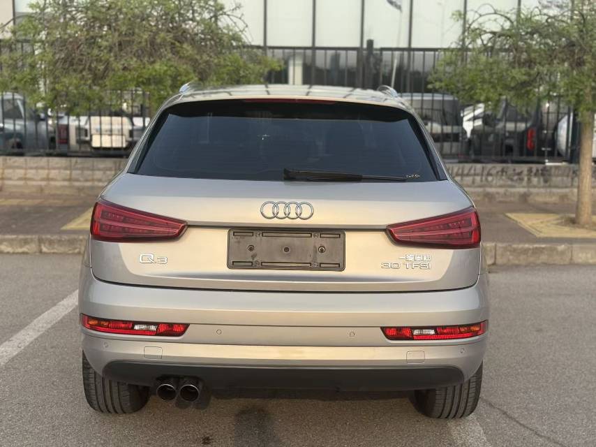 Audi Q3 2018 #5 Audi Q3 2018 car image #5
