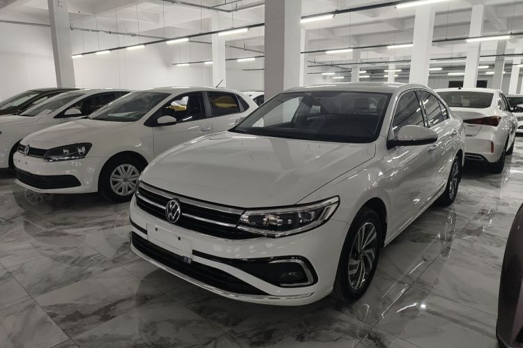 Volkswagen Bora 2023 car image #2