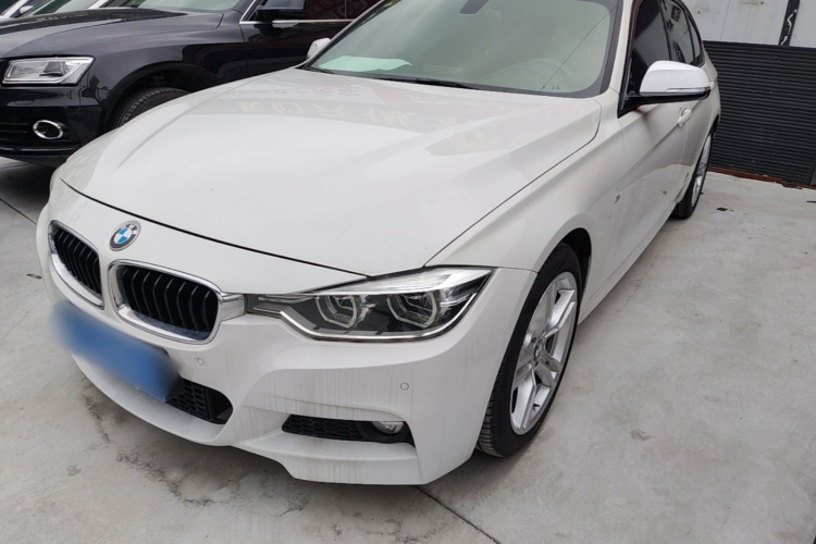 BMW 3 Series 2018 car image #2