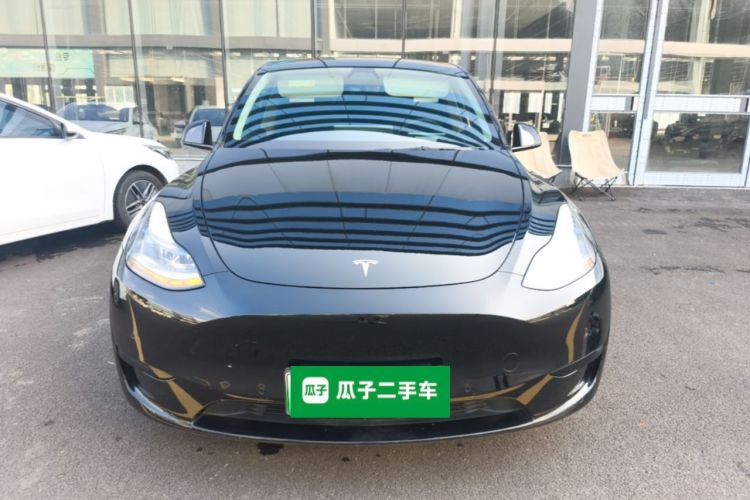 Tesla Model Y 2022 #3 Tesla Model Y 2022 car image #3
