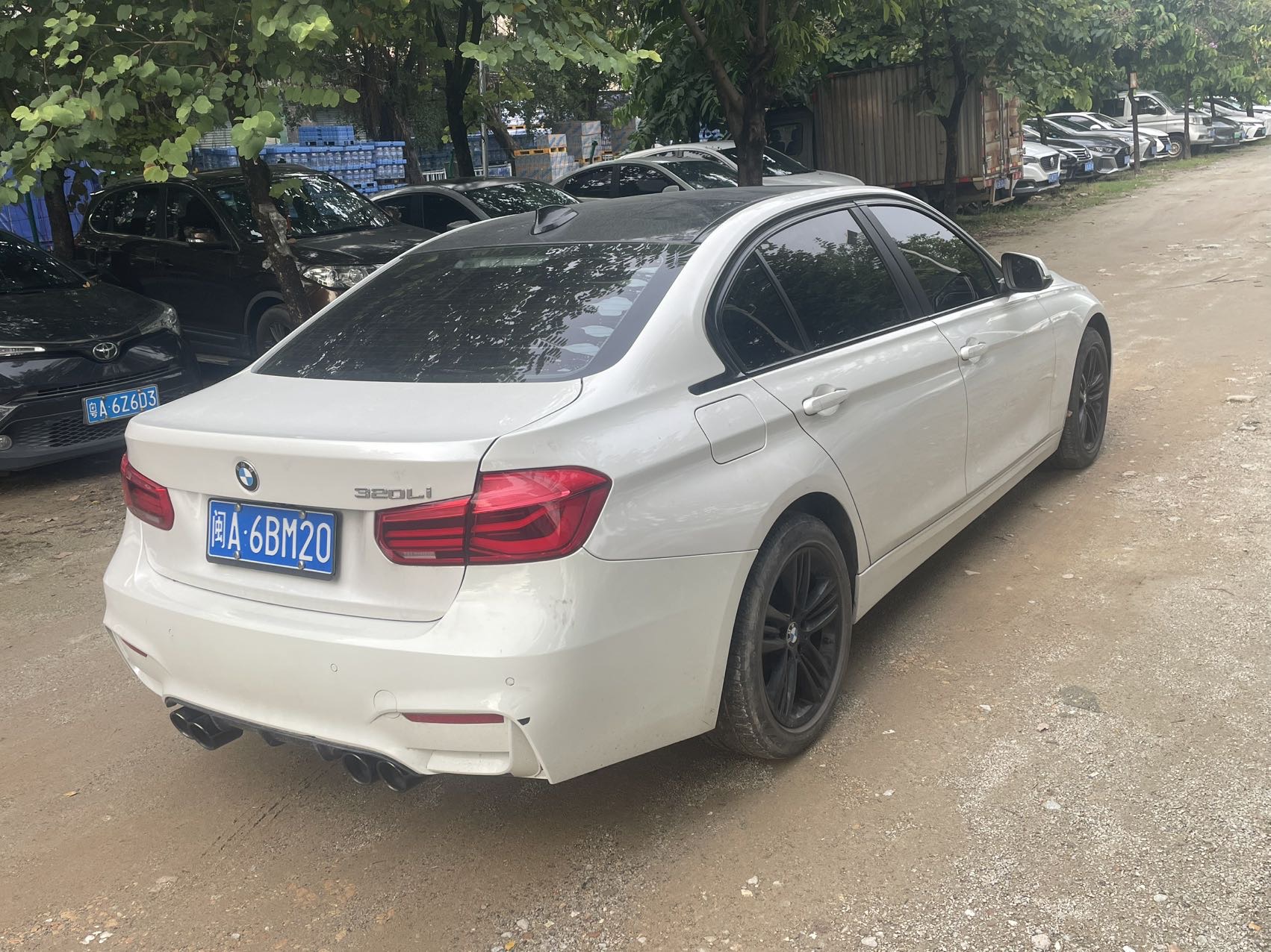 BMW 3 Series 2017 car image #3