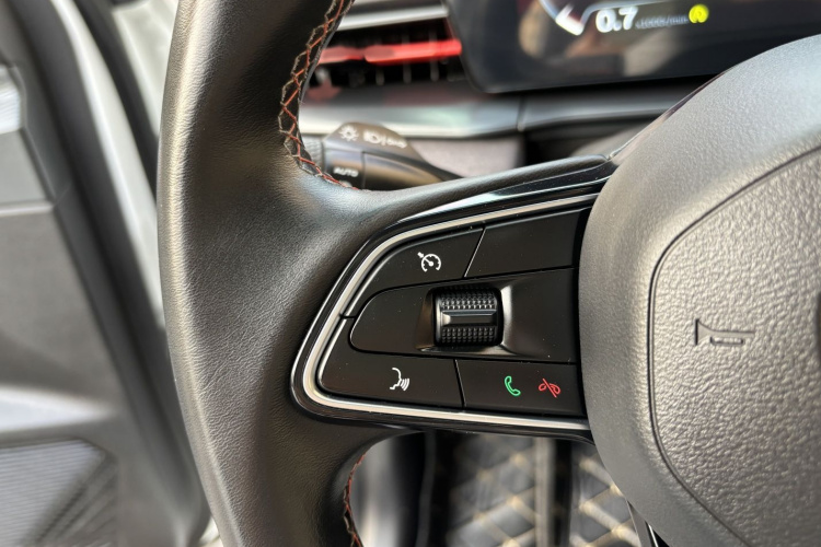 GEELY Binray 2022 #16 GEELY Binray 2022 صورة سيارة #16