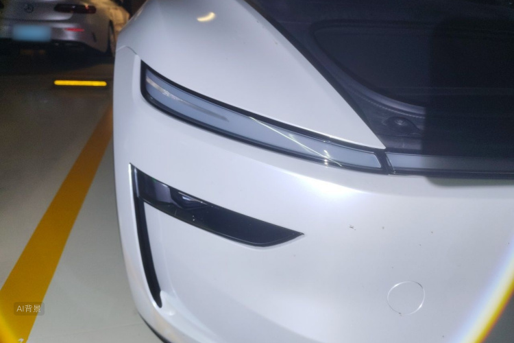 Tesla Model Y 2025 #8 Tesla Model Y 2025 car image #8