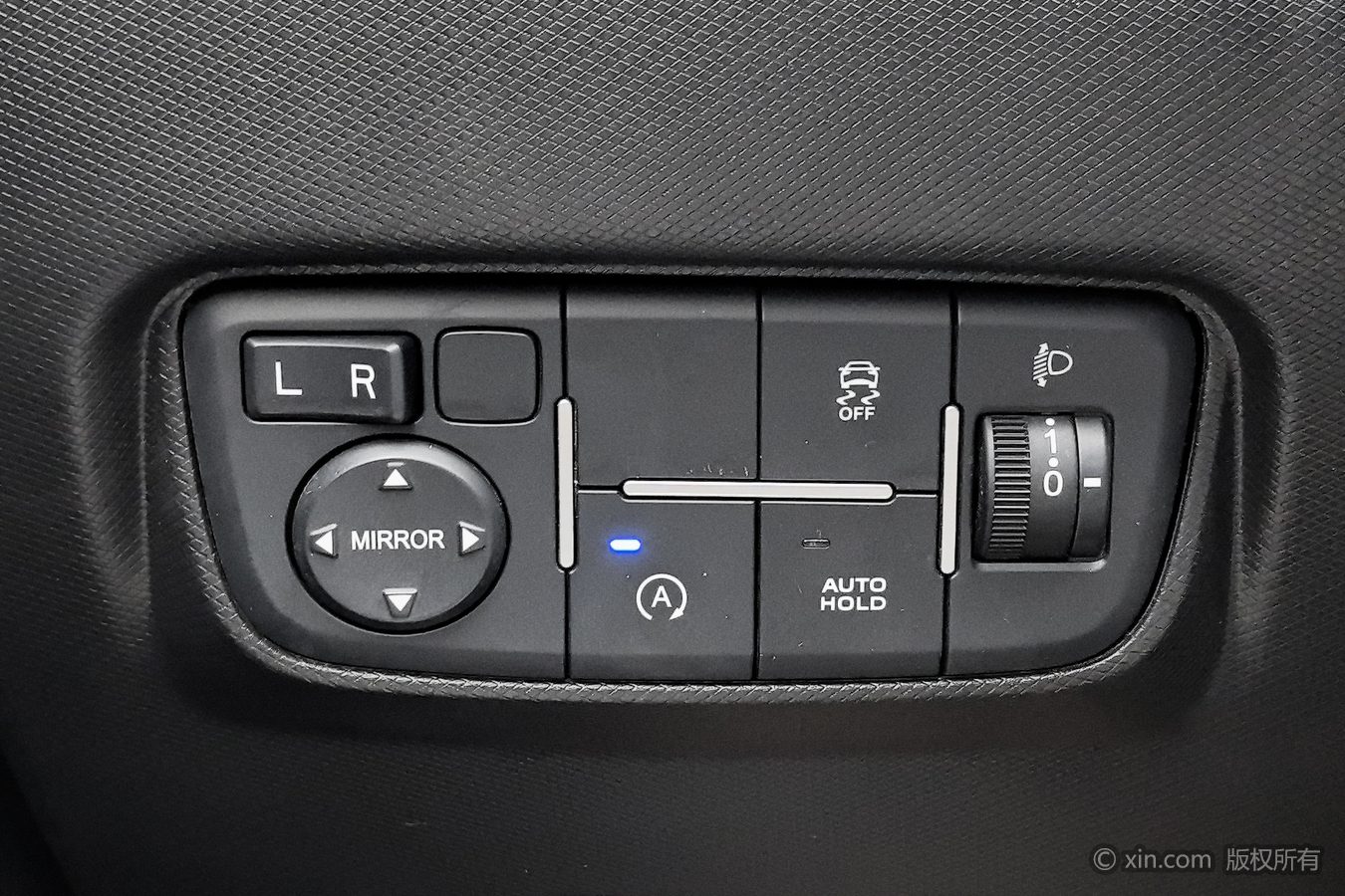 2024 car image #22