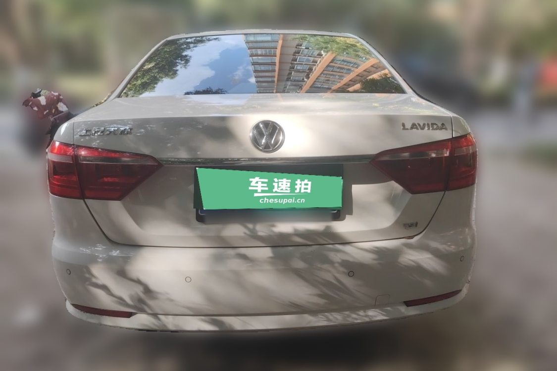 Volkswagen Lavida 2014 car image #6