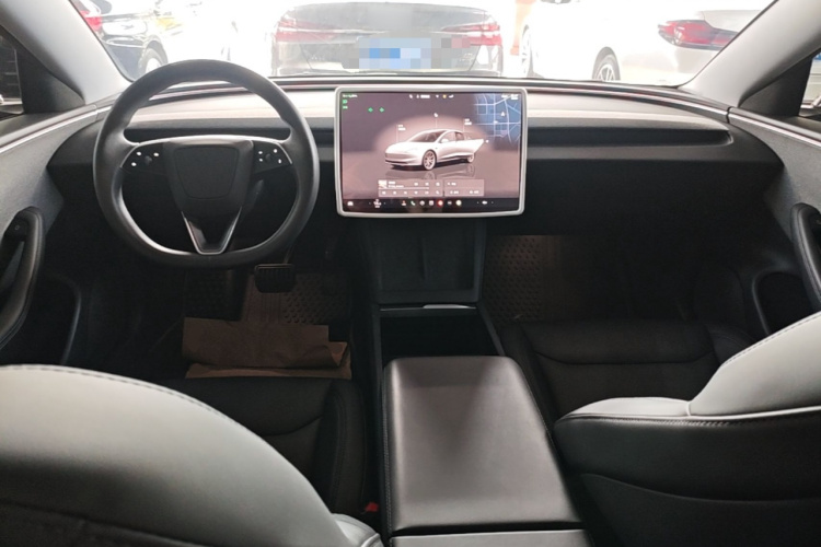 Tesla Model 3 2023 #10 Tesla Model 3 2023 car image #10