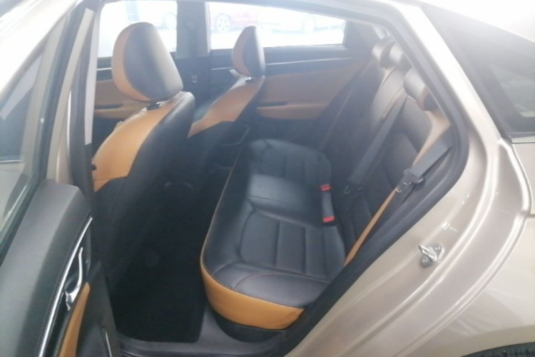 GEELY Emgrand GL 2021 #17 GEELY Emgrand GL 2021 immagine di auto #17