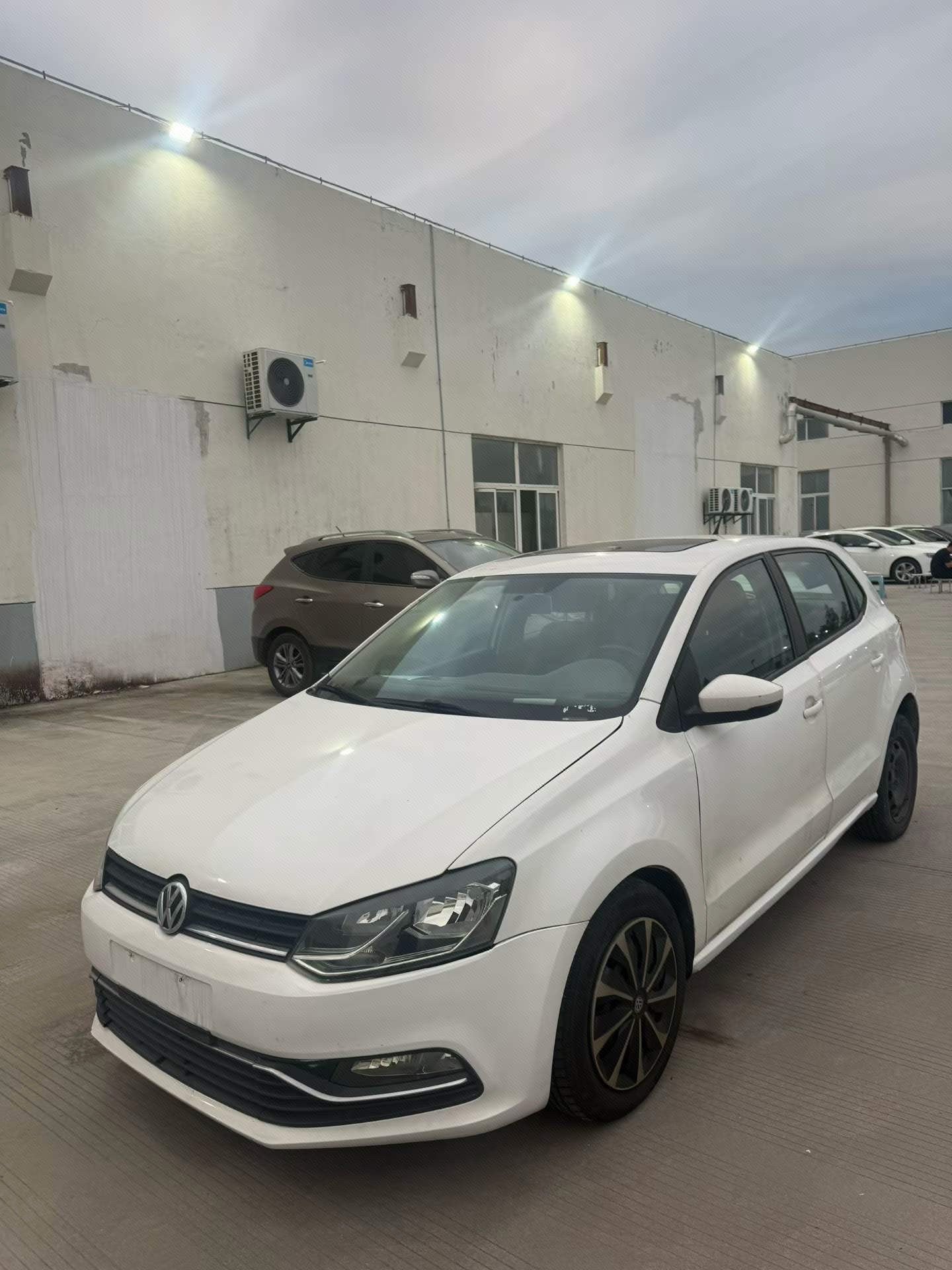 Volkswagen Polo 2018 Volkswagen Polo 2018 car image