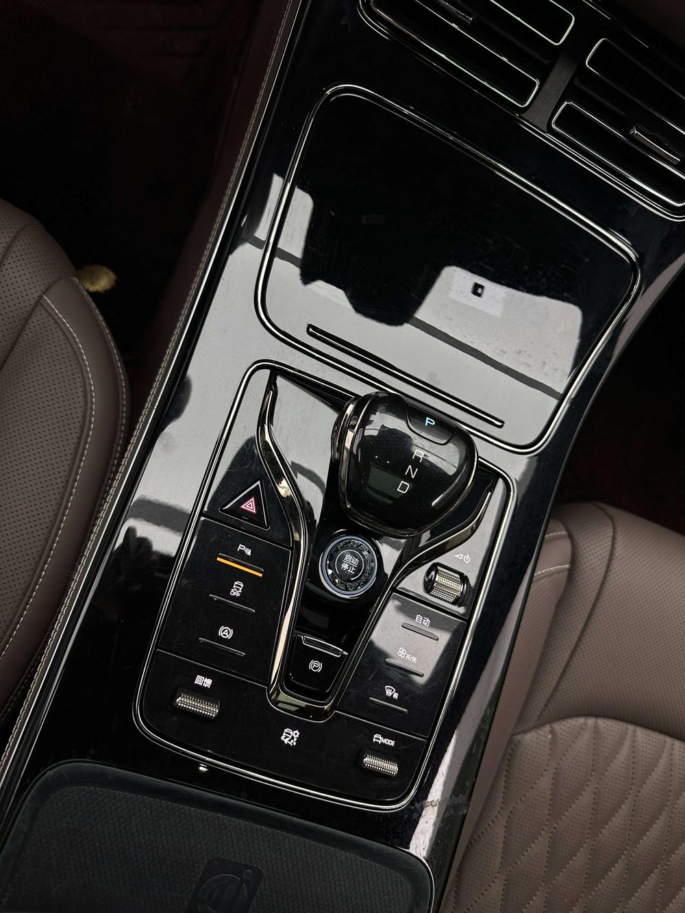 BYD Han 2022 car image #20