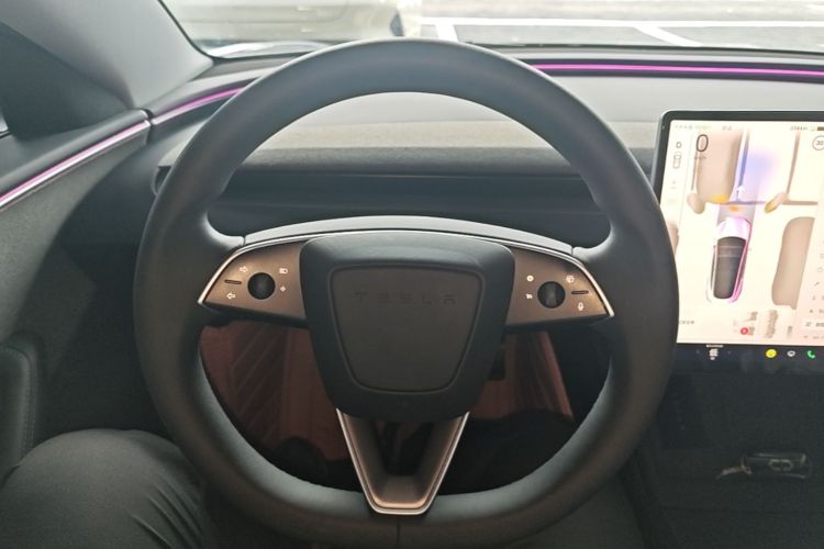 Tesla Model 3 2024 #11 Tesla Model 3 2024 car image #11