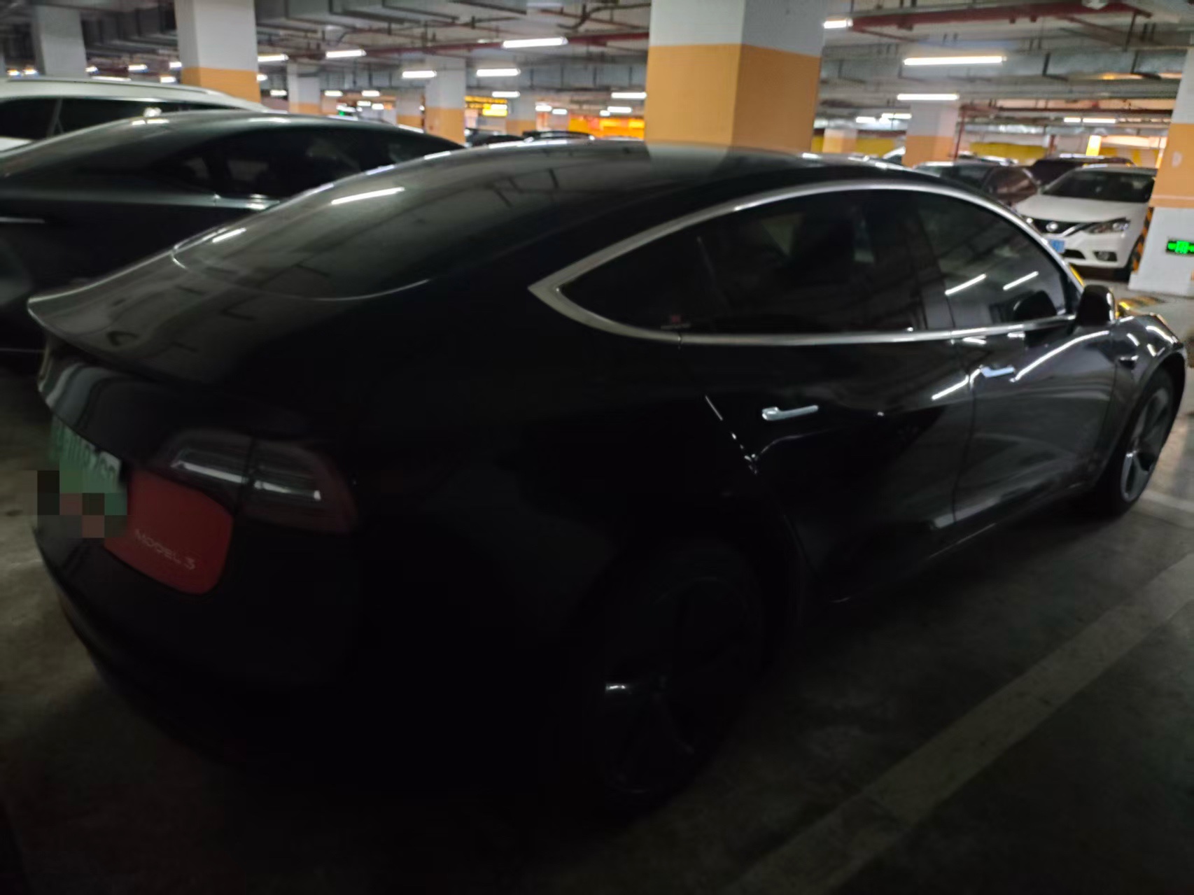 Tesla Model 3 2020 car image #4