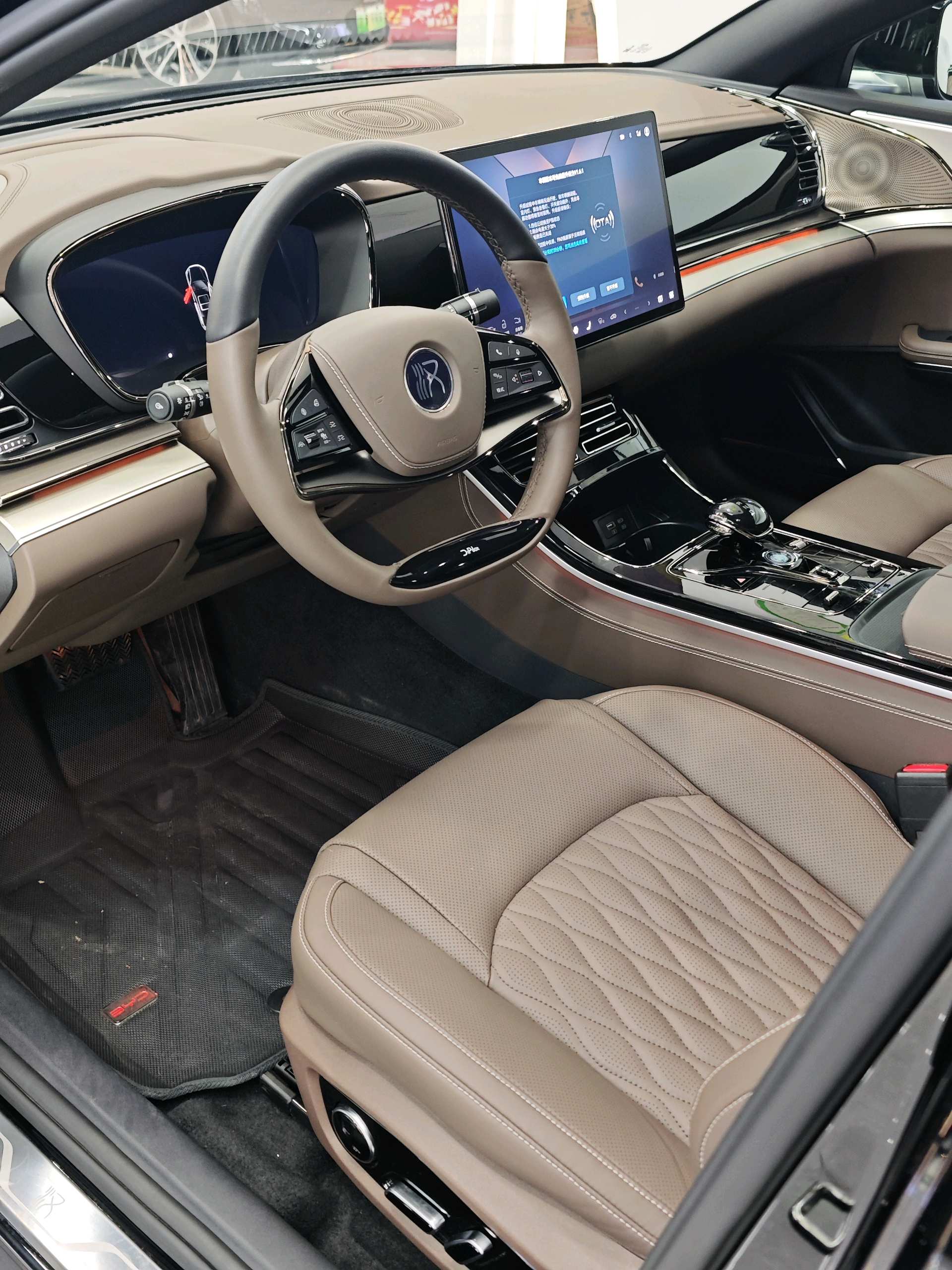 BYD Han 2024 car image #3