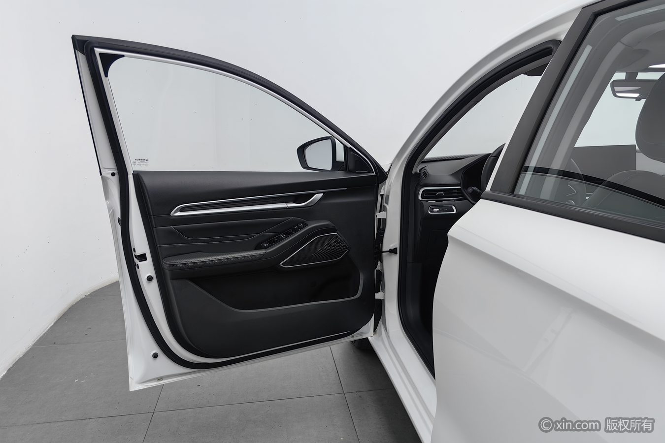 GEELY Emgrand 2023 #8 GEELY Emgrand 2023 car image #8