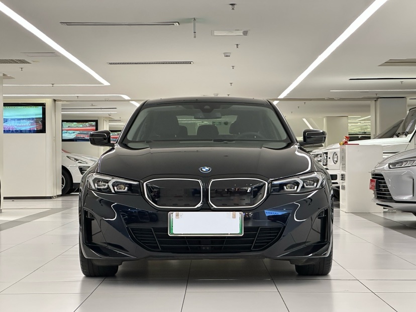 BMW i3 2023 imagem de carro #2
