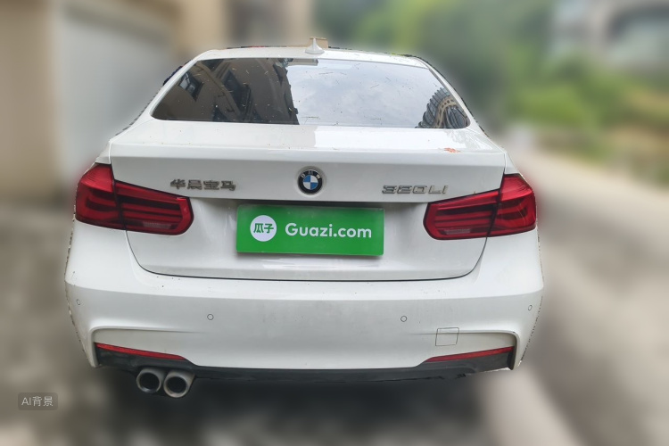 BMW 3 Series 2018 car image #6