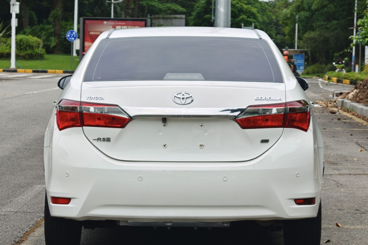 Toyota Corolla 2018 #9 Toyota Corolla 2018 car image #9