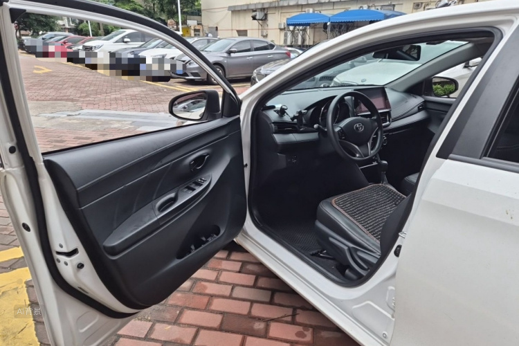 Toyota Vios 2021 صورة سيارة #18