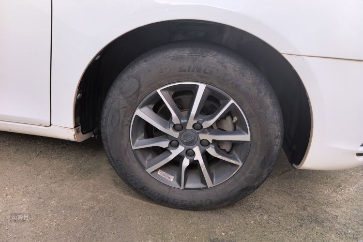 GEELY Emgrand 2020 #9 GEELY Emgrand 2020 car image #9