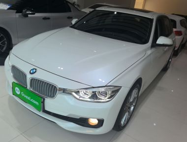 BMW 3 Series 2018 BMW 3 Series 2018 car image