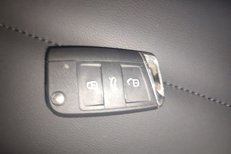 Volkswagen Tharu 2019 #9 Volkswagen Tharu 2019 car image #9