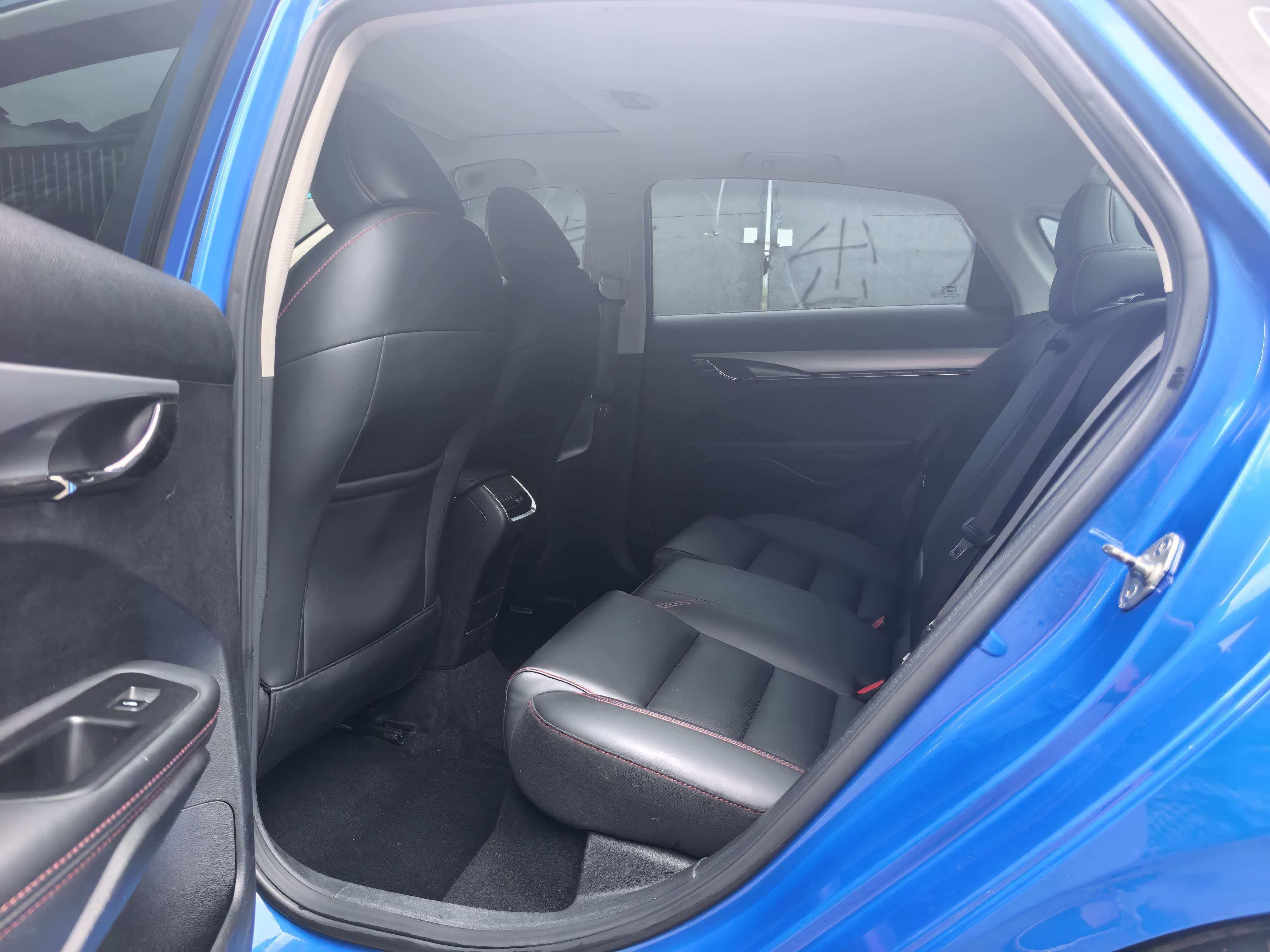 GEELY Binray 2020 car image #8